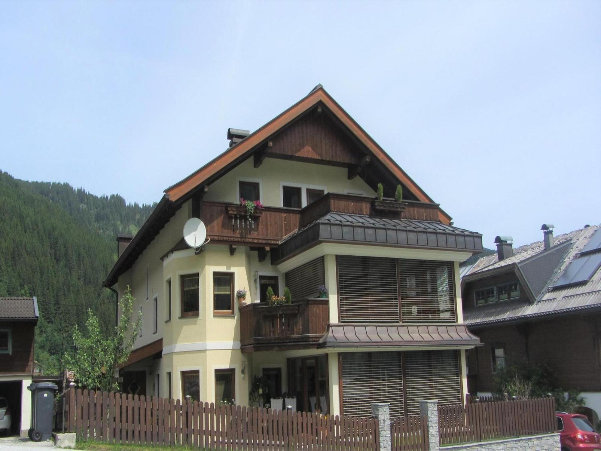 Flat In Krimml With A Balcony Διαμέρισμα Εξωτερικό φωτογραφία